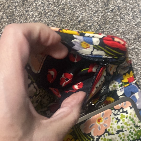 Vera Bradley Poppy Field Wallet - Picture 10 of 10